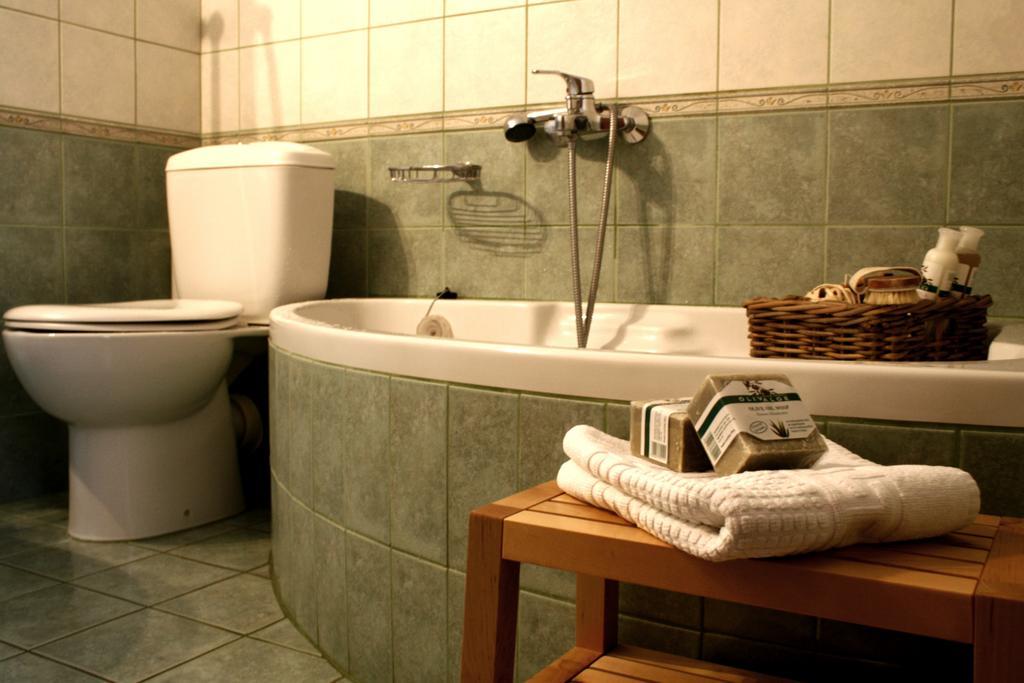 Zouzoulas Filoxenia - Koralia Apartments Міліна Номер фото